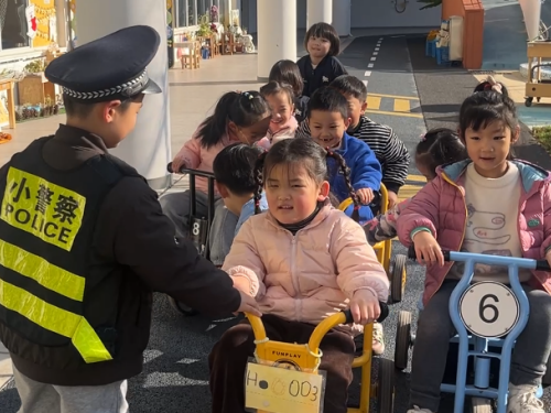 901bef45f4504c069cf00c40547f5f95.png 901bef45f4504c069cf00c40547f5f95.png